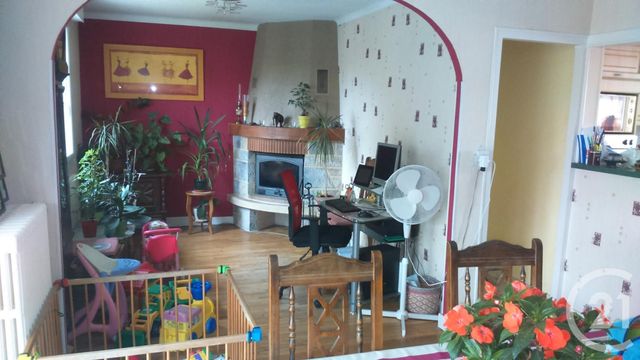 Maison &agrave; louer - 3 pi&egrave;ces - 90 m2 - Argentre Du Plessis - 35 - BRETAGNE