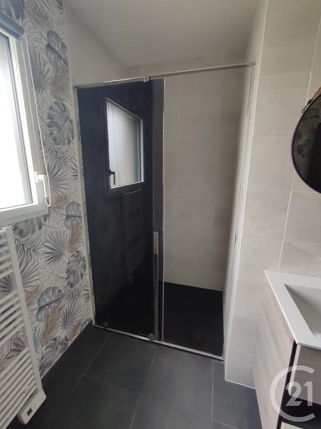 Maison &agrave; louer - 4 pi&egrave;ces - 102,02 m2 - Etrelles - 35 - BRETAGNE