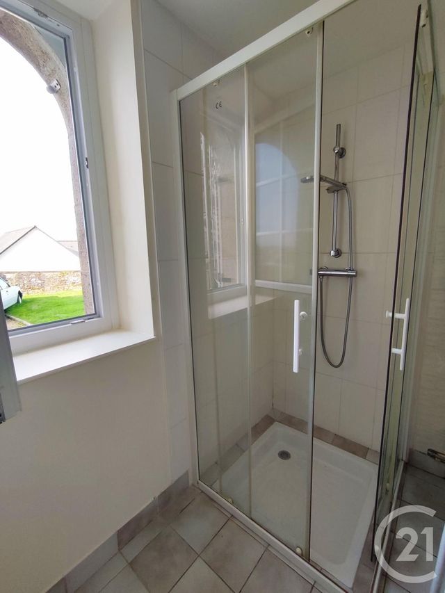 Appartement &agrave; louer - 2 pi&egrave;ces - 43,57 m2 - St Cyr Le Gravelais - 53 - PAYS-DE-LOIRE