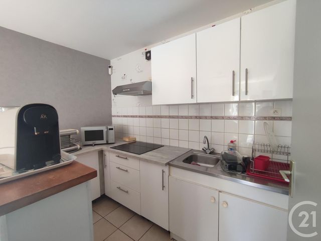 Appartement &agrave; louer - 2 pi&egrave;ces - 30 m2 - Etrelles - 35 - BRETAGNE