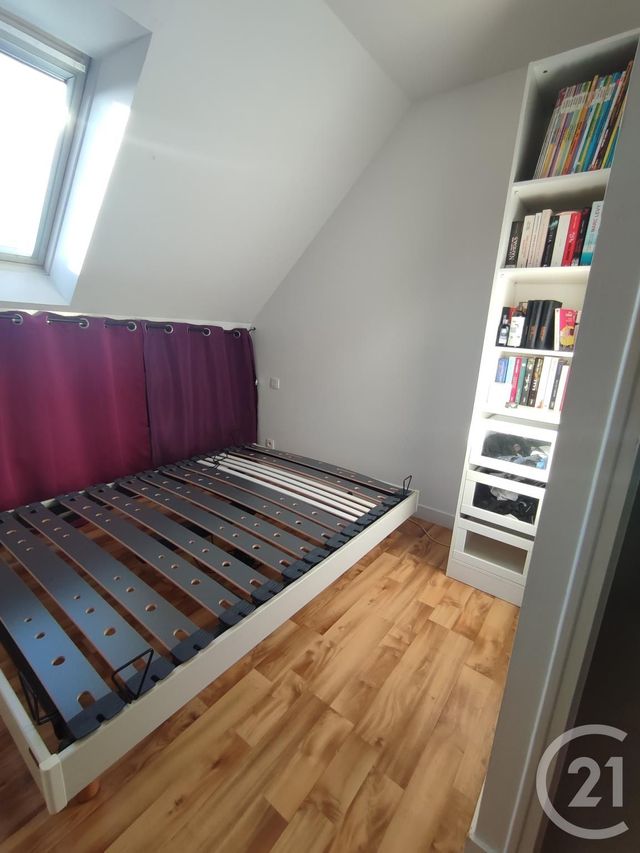Appartement &agrave; louer - 2 pi&egrave;ces - 30 m2 - Etrelles - 35 - BRETAGNE