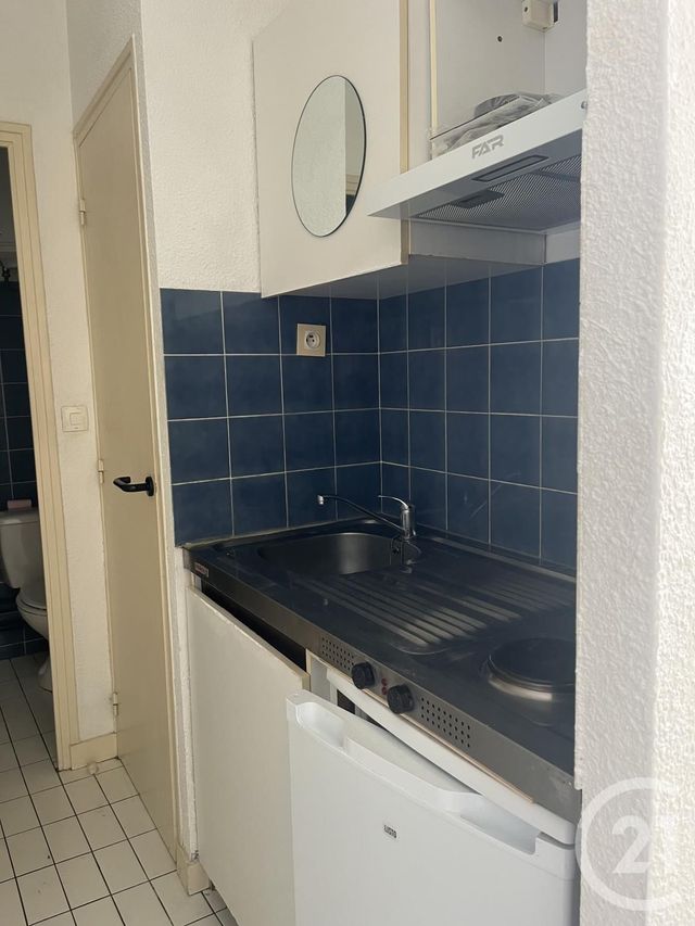 Appartement Studio &agrave; louer - 1 pi&egrave;ce - 15 m2 - Rennes - 35 - BRETAGNE