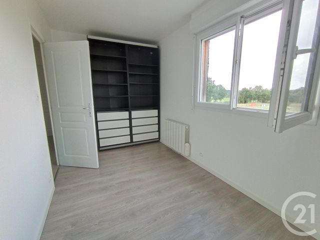 Maison &agrave; louer - 4 pi&egrave;ces - 90 m2 - Cuille - 53 - PAYS-DE-LOIRE