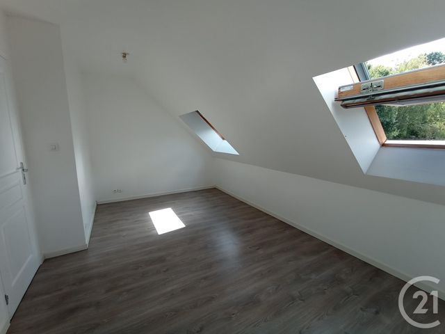 Maison &agrave; louer - 4 pi&egrave;ces - 90 m2 - Cuille - 53 - PAYS-DE-LOIRE