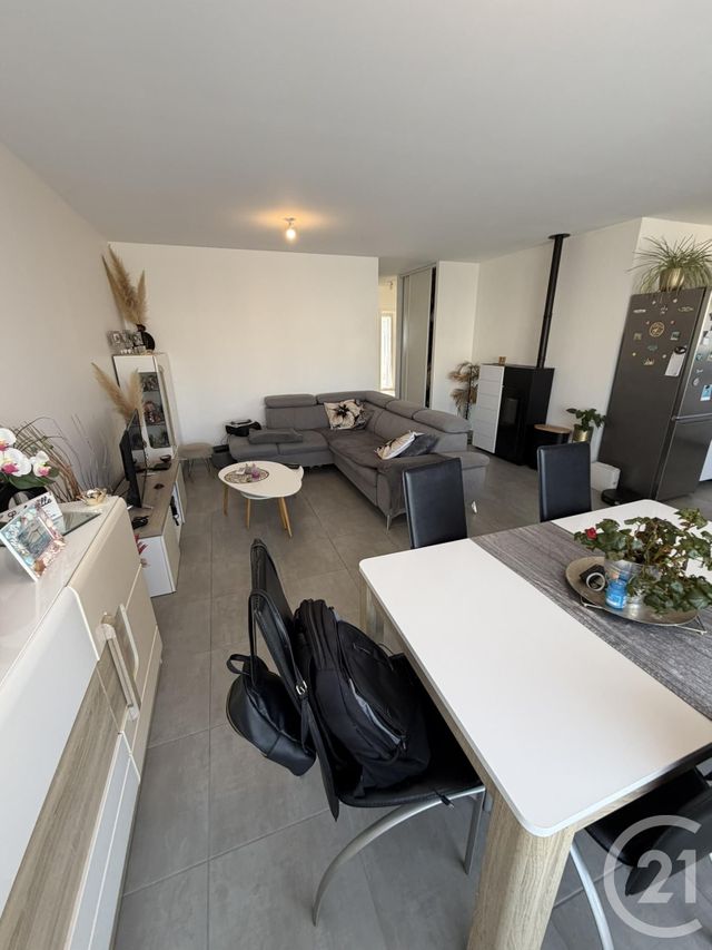 Maison &agrave; louer - 4 pi&egrave;ces - 88,08 m2 - Etrelles - 35 - BRETAGNE