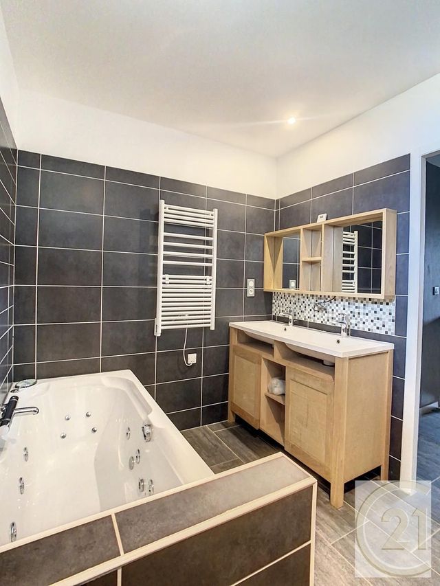 Maison &agrave; louer - 6 pi&egrave;ces - 200 m2 - Mourvilles Hautes - 31 - MIDI-PYRENEES