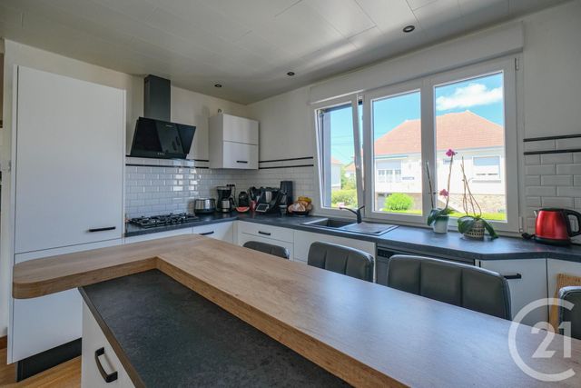 Maison à vendre - 5 pièces - 135,96 m2 - Bricquebec En Cotentin - 50 - BASSE-NORMANDIE