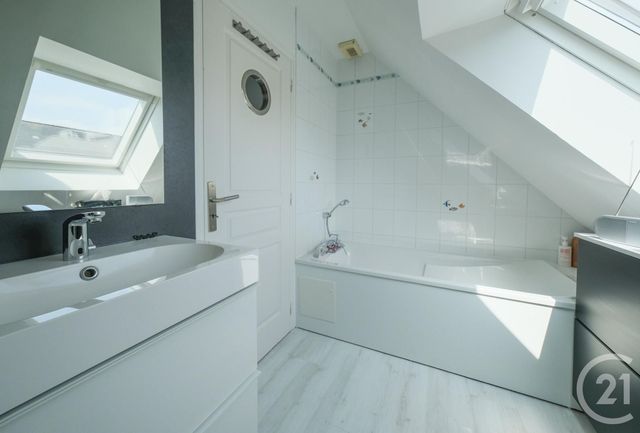 Maison à vendre - 5 pièces - 121 m2 - Portbail - 50 - BASSE-NORMANDIE