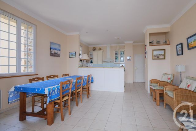Appartement T3 &agrave; vendre - 3 pi&egrave;ces - 127,20 m2 - Barneville Carteret - 50 - BASSE-NORMANDIE