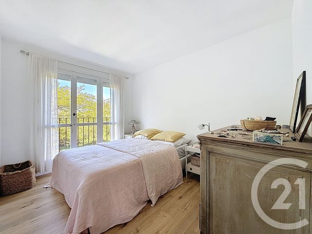 Appartement F4 à vendre - 5 pièces - 87,45 m2 - Yerres - 91 - ILE-DE-FRANCE