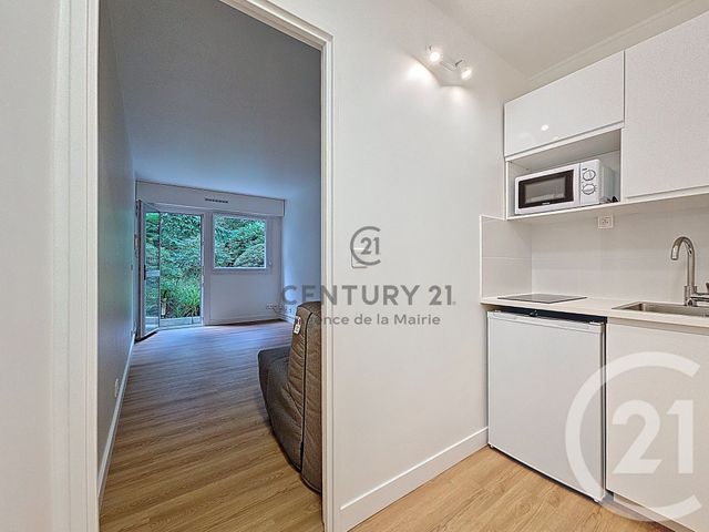 Appartement F1 &agrave; louer - 1 pi&egrave;ce - 18,78 m2 - Paris - 75011 - ILE-DE-FRANCE