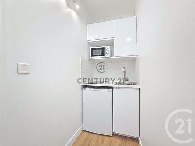 Appartement F1 &agrave; louer - 1 pi&egrave;ce - 18,78 m2 - Paris - 75011 - ILE-DE-FRANCE