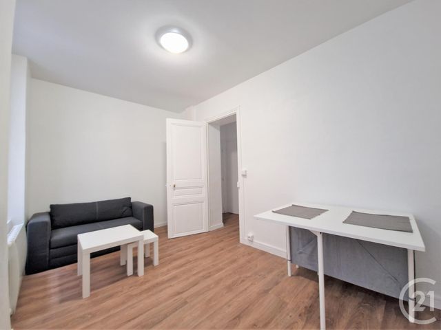 Appartement F2 &agrave; louer - 2 pi&egrave;ces - 23,76 m2 - Paris - 75011 - ILE-DE-FRANCE