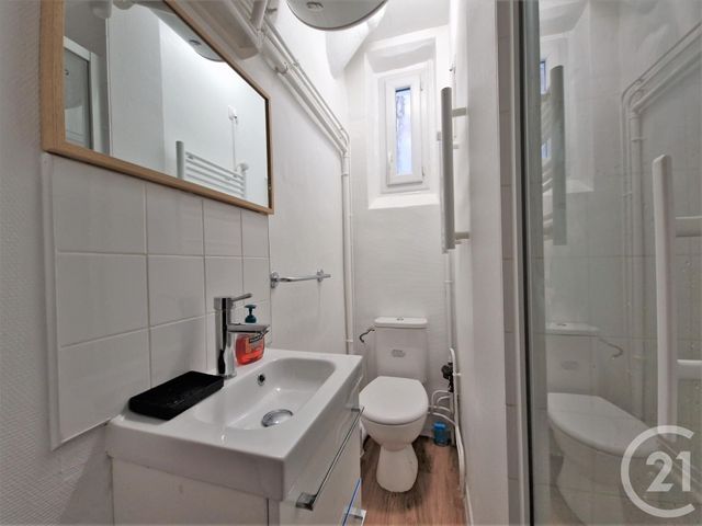 Appartement F2 &agrave; louer - 2 pi&egrave;ces - 23,76 m2 - Paris - 75011 - ILE-DE-FRANCE