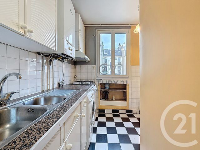 Appartement F3 &agrave; louer - 3 pi&egrave;ces - 57,11 m2 - Paris - 75011 - ILE-DE-FRANCE