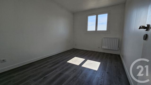 Appartement F3 &agrave; louer - 3 pi&egrave;ces - 63,02 m2 - Sucy En Brie - 94 - ILE-DE-FRANCE