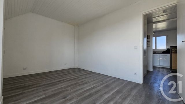 Appartement F3 &agrave; louer - 3 pi&egrave;ces - 63,02 m2 - Sucy En Brie - 94 - ILE-DE-FRANCE