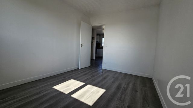 Appartement F3 &agrave; louer - 3 pi&egrave;ces - 63,02 m2 - Sucy En Brie - 94 - ILE-DE-FRANCE