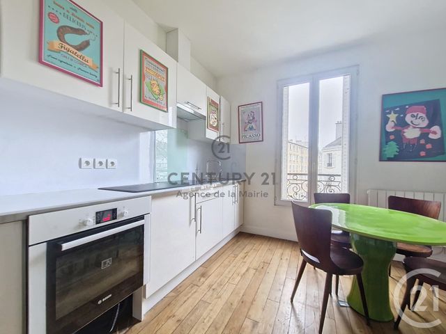 Appartement F2 &agrave; louer - 2 pi&egrave;ces - 36,25 m2 - Paris - 75018 - ILE-DE-FRANCE