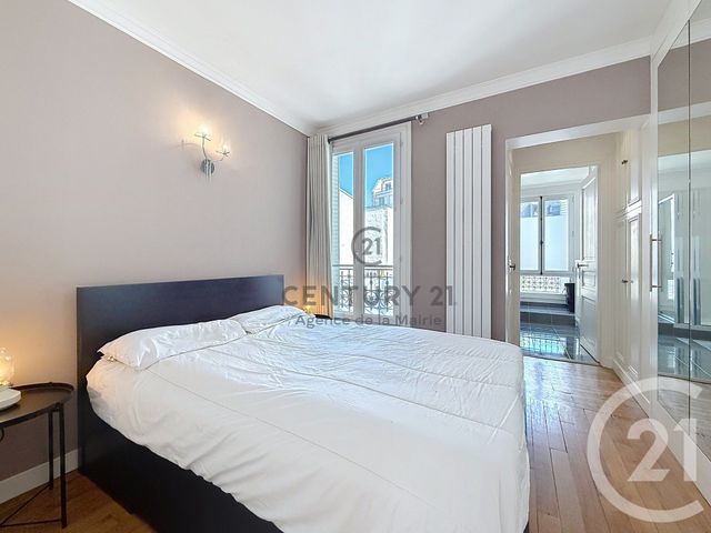 Appartement F2 &agrave; louer - 2 pi&egrave;ces - 45,57 m2 - Paris - 75007 - ILE-DE-FRANCE