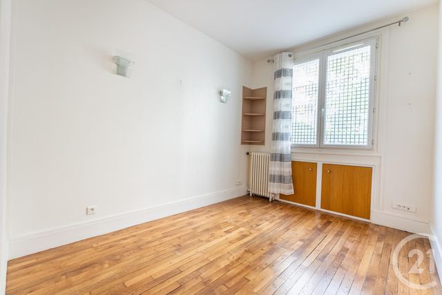 Appartement Local à vendre - 3 pièces - 55,79 m2 - Paris - 75017 - ILE-DE-FRANCE