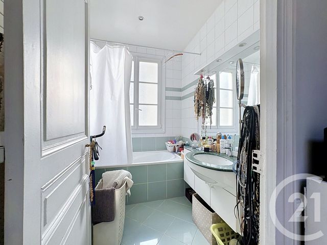 Appartement F4 &agrave; vendre - 4 pi&egrave;ces - 102,56 m2 - Paris - 75015 - ILE-DE-FRANCE