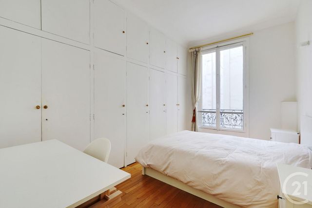 Appartement F5 à vendre - 5 pièces - 138,49 m2 - Paris - 75015 - ILE-DE-FRANCE
