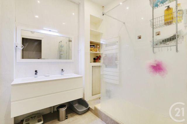 Appartement F5 à vendre - 5 pièces - 138,49 m2 - Paris - 75015 - ILE-DE-FRANCE