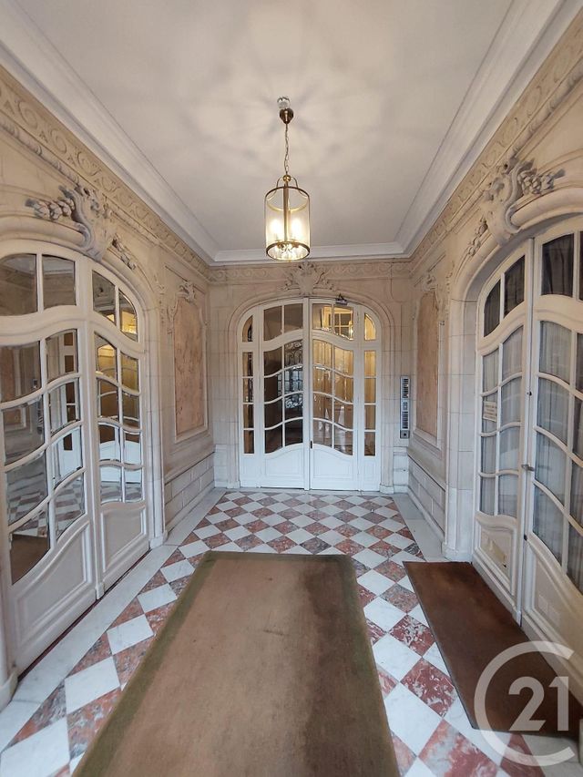 Appartement F5 à vendre - 5 pièces - 138,49 m2 - Paris - 75015 - ILE-DE-FRANCE