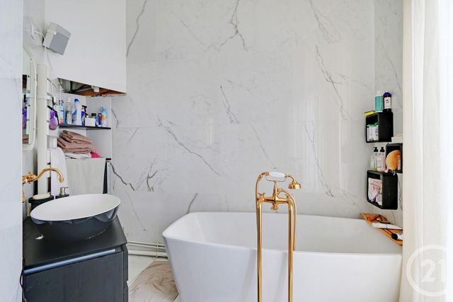 Appartement F5 à vendre - 5 pièces - 138,49 m2 - Paris - 75015 - ILE-DE-FRANCE