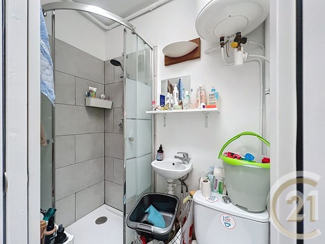 Appartement Studette à vendre - 4 pièces - 30,40 m2 - Paris - 75007 - ILE-DE-FRANCE