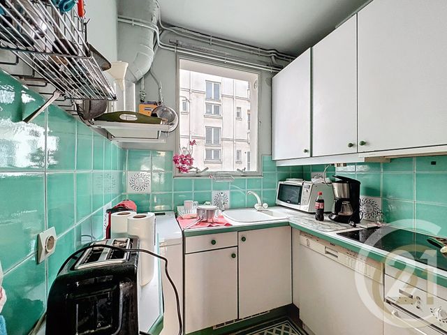 Appartement F4 à vendre - 4 pièces - 63,58 m2 - Paris - 75015 - ILE-DE-FRANCE