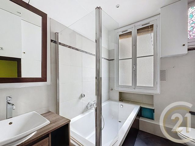 Appartement F4 &agrave; vendre - 4 pi&egrave;ces - 70,96 m2 - Paris - 75015 - ILE-DE-FRANCE