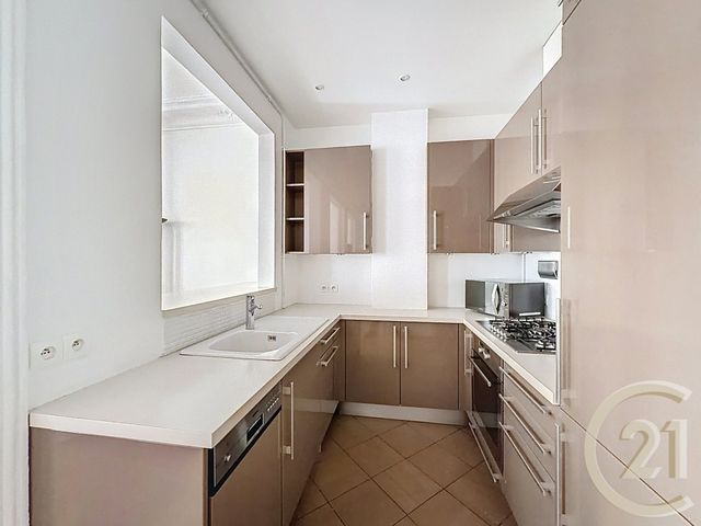 Appartement F4 &agrave; vendre - 4 pi&egrave;ces - 70,96 m2 - Paris - 75015 - ILE-DE-FRANCE