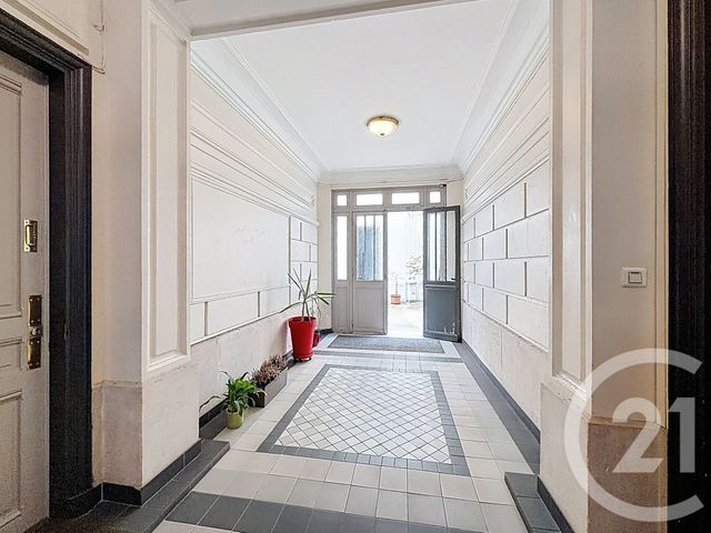 Appartement F2 &agrave; vendre - 2 pi&egrave;ces - 31,83 m2 - Paris - 75015 - ILE-DE-FRANCE