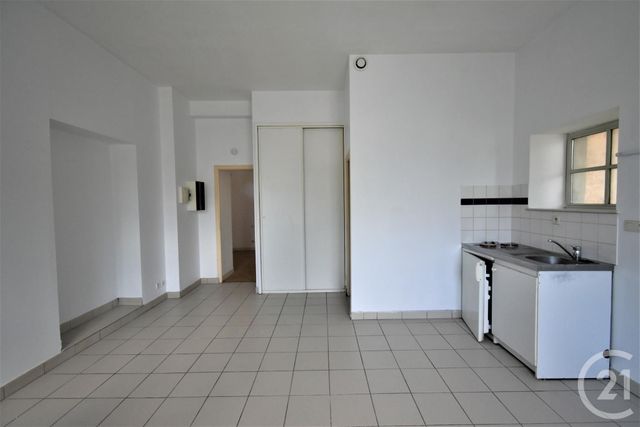 Appartement F2 à louer - 2 pièces - 31,73 m2 - Laval - 53 - PAYS-DE-LOIRE