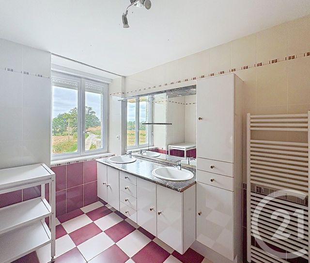 Maison &agrave; vendre - 6 pi&egrave;ces - 138 m2 - St Germain Le Guillaume - 53 - PAYS-DE-LOIRE