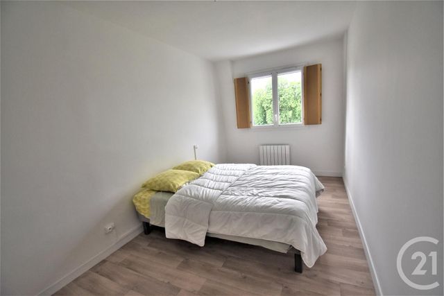 Appartement T2 &agrave; louer - 2 pi&egrave;ces - 40,95 m2 - Laval - 53 - PAYS-DE-LOIRE