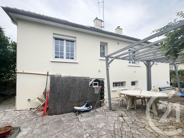 Maison à vendre - 5 pièces - 98,35 m2 - Bonchamp Les Laval - 53 - PAYS-DE-LOIRE