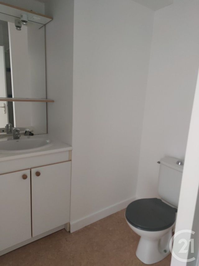 Appartement F2 &agrave; louer - 2 pi&egrave;ces - 31,10 m2 - Laval - 53 - PAYS-DE-LOIRE