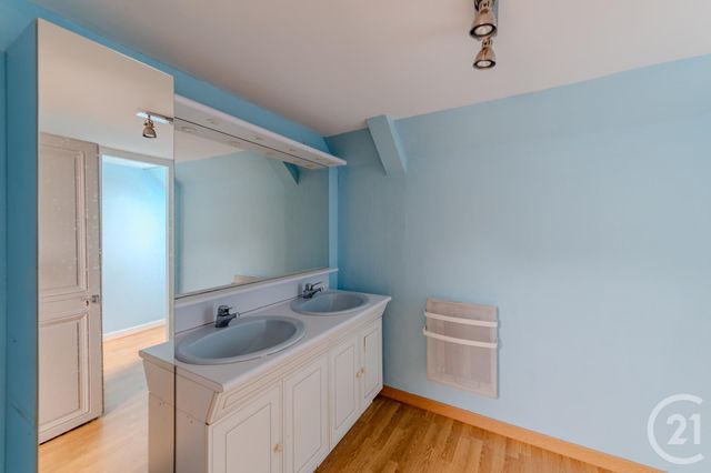 Maison à vendre - 7 pièces - 168,55 m2 - Mayenne - 53 - PAYS-DE-LOIRE