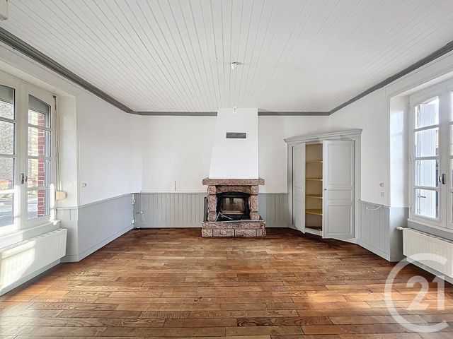 Maison à vendre - 8 pièces - 122 m2 - St Pierre La Cour - 53 - PAYS-DE-LOIRE