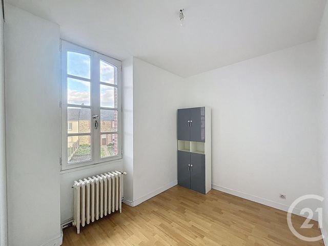 Maison à vendre - 8 pièces - 122 m2 - St Pierre La Cour - 53 - PAYS-DE-LOIRE