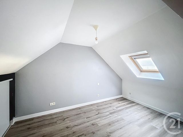 Maison à vendre - 8 pièces - 122 m2 - St Pierre La Cour - 53 - PAYS-DE-LOIRE