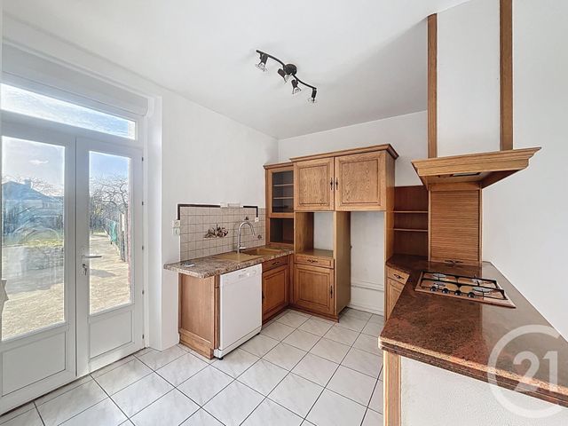 Maison à vendre - 8 pièces - 122 m2 - St Pierre La Cour - 53 - PAYS-DE-LOIRE