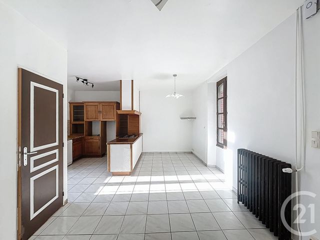 Maison à vendre - 8 pièces - 122 m2 - St Pierre La Cour - 53 - PAYS-DE-LOIRE