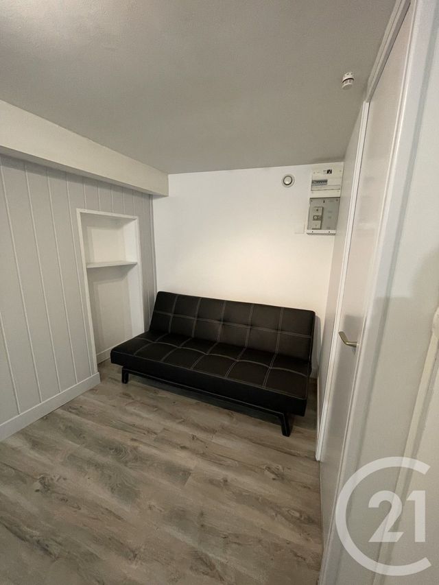 Appartement Studio &agrave; louer - 1 pi&egrave;ce - 20,30 m2 - Laval - 53 - PAYS-DE-LOIRE