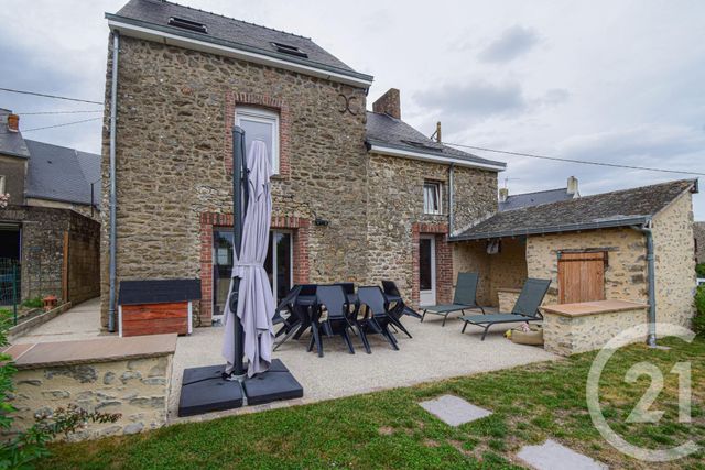 Maison à vendre - 4 pièces - 100 m2 - Evron - 53 - PAYS-DE-LOIRE
