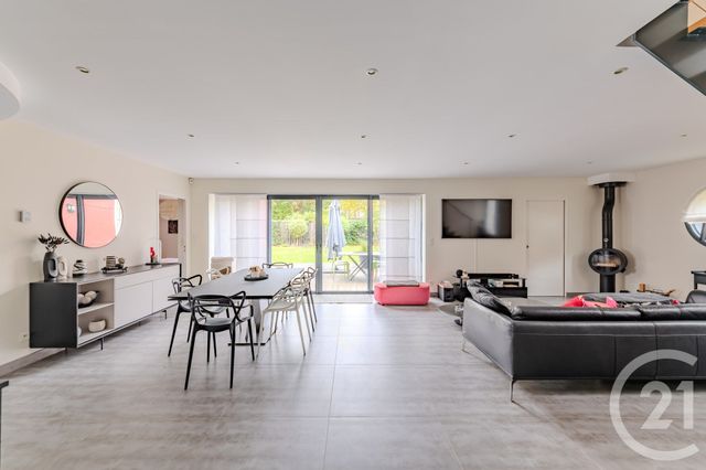 Maison à vendre - 7 pièces - 331,88 m2 - Laval - 53 - PAYS-DE-LOIRE