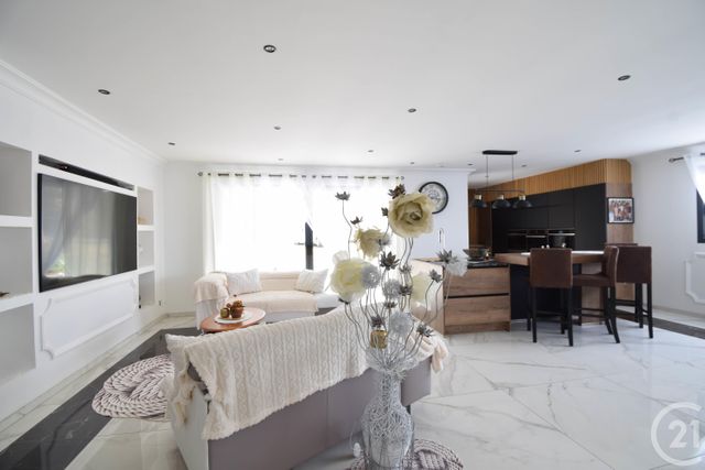 Maison à vendre - 5 pièces - 165,79 m2 - Mayenne - 53 - PAYS-DE-LOIRE